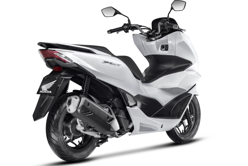 1b533211-a5a9-42c4-9dd1-95120e94dfe9-async-thumbnail-webp-HIGH