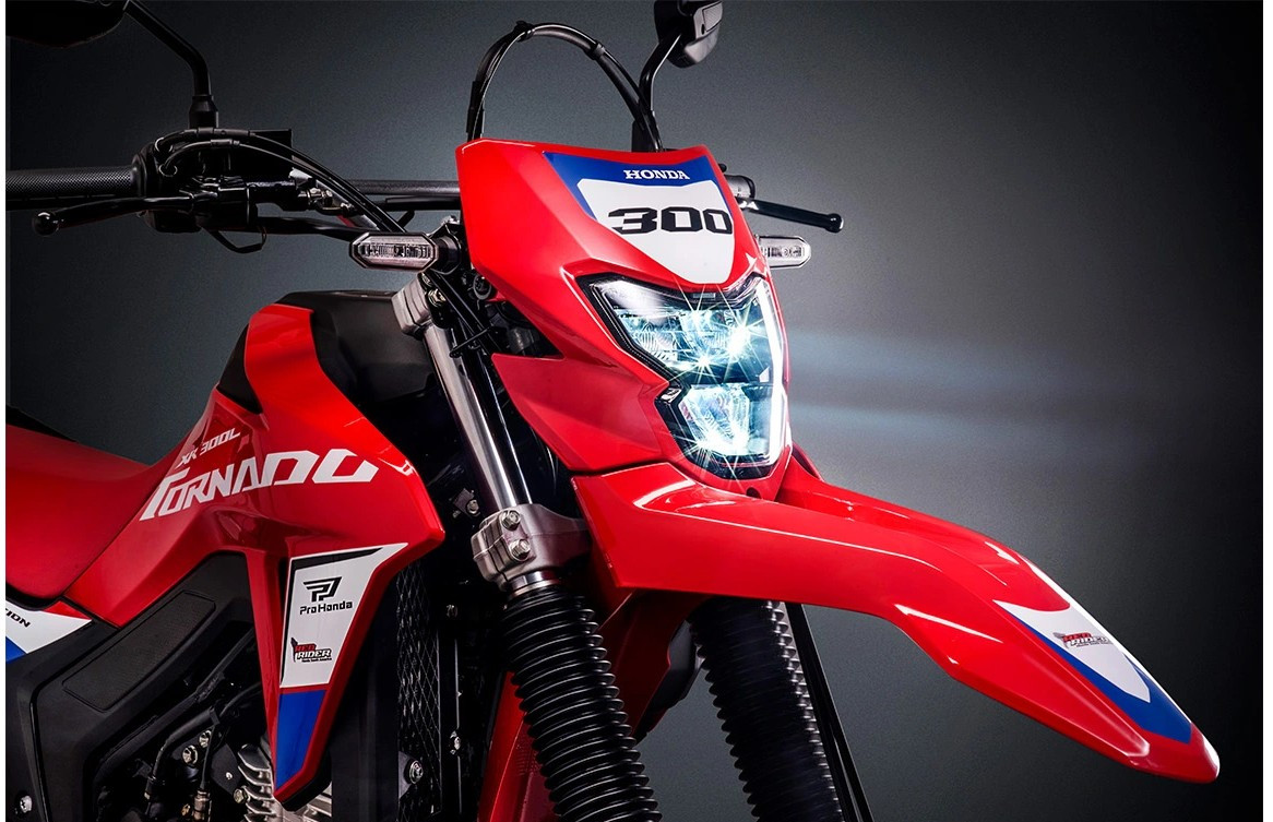 Farol moto Honda xr 300l tornado