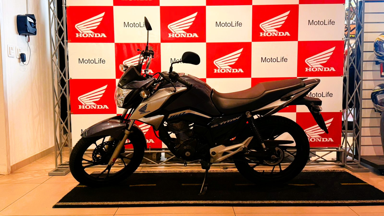 e00219a6-8d1d-46cd-b0e0-2ff47f41b80e