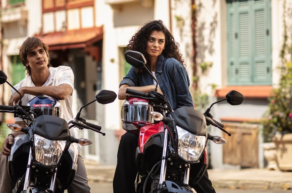 488dc409-fad4-41dc-be7a-69a24ac35ca0-async-thumbnail-webp-HIGH