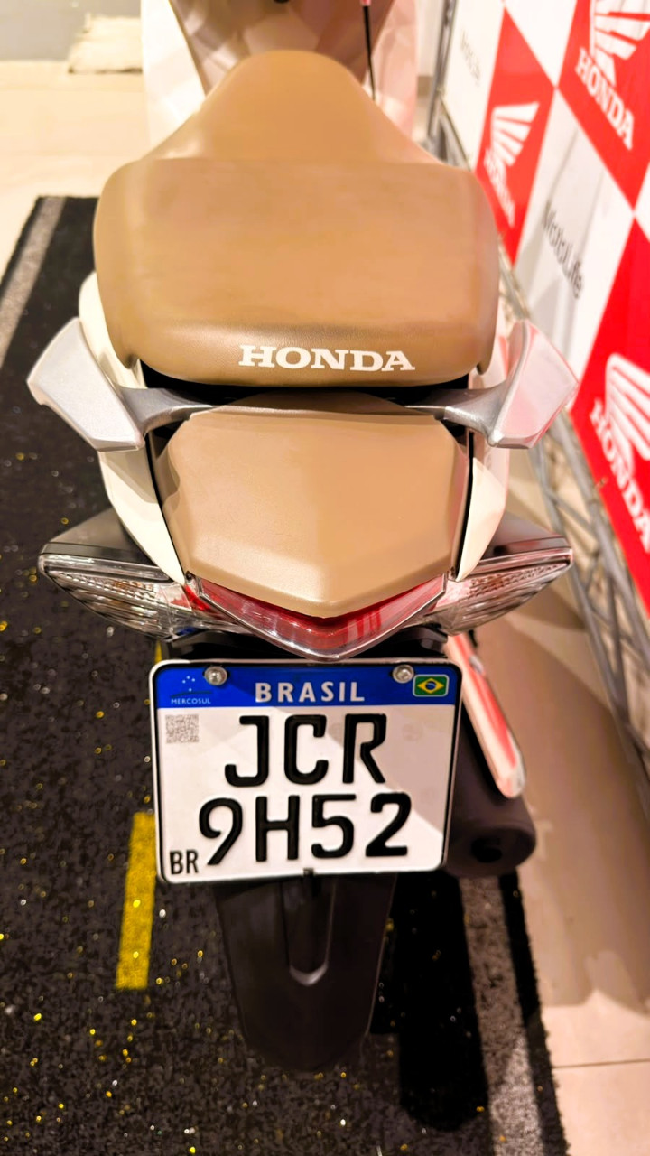 2214003a-1dbb-4b42-a893-2d2395afd736