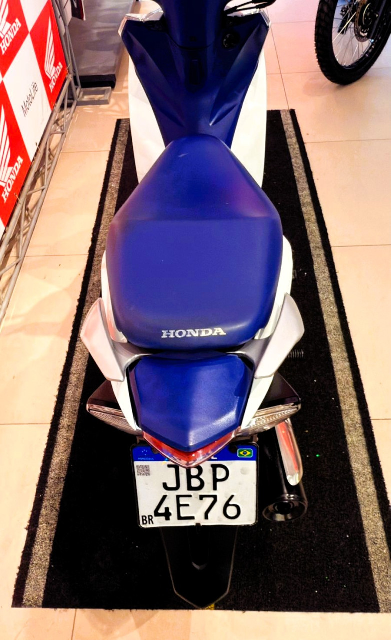 5d7083e1-9a92-4a95-b9af-d4ee18b0cebb