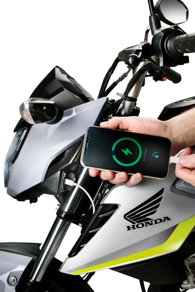 3bcf37f7-998f-44d7-b4b8-90de8d4c914f-async-thumbnail-webp-HIGH