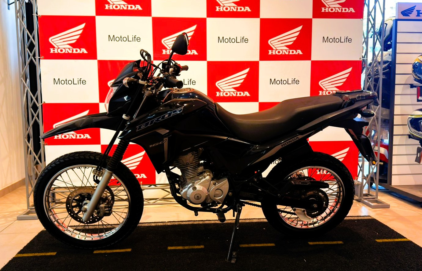 ee1b2273-743f-402c-b570-dc6a39c988d4